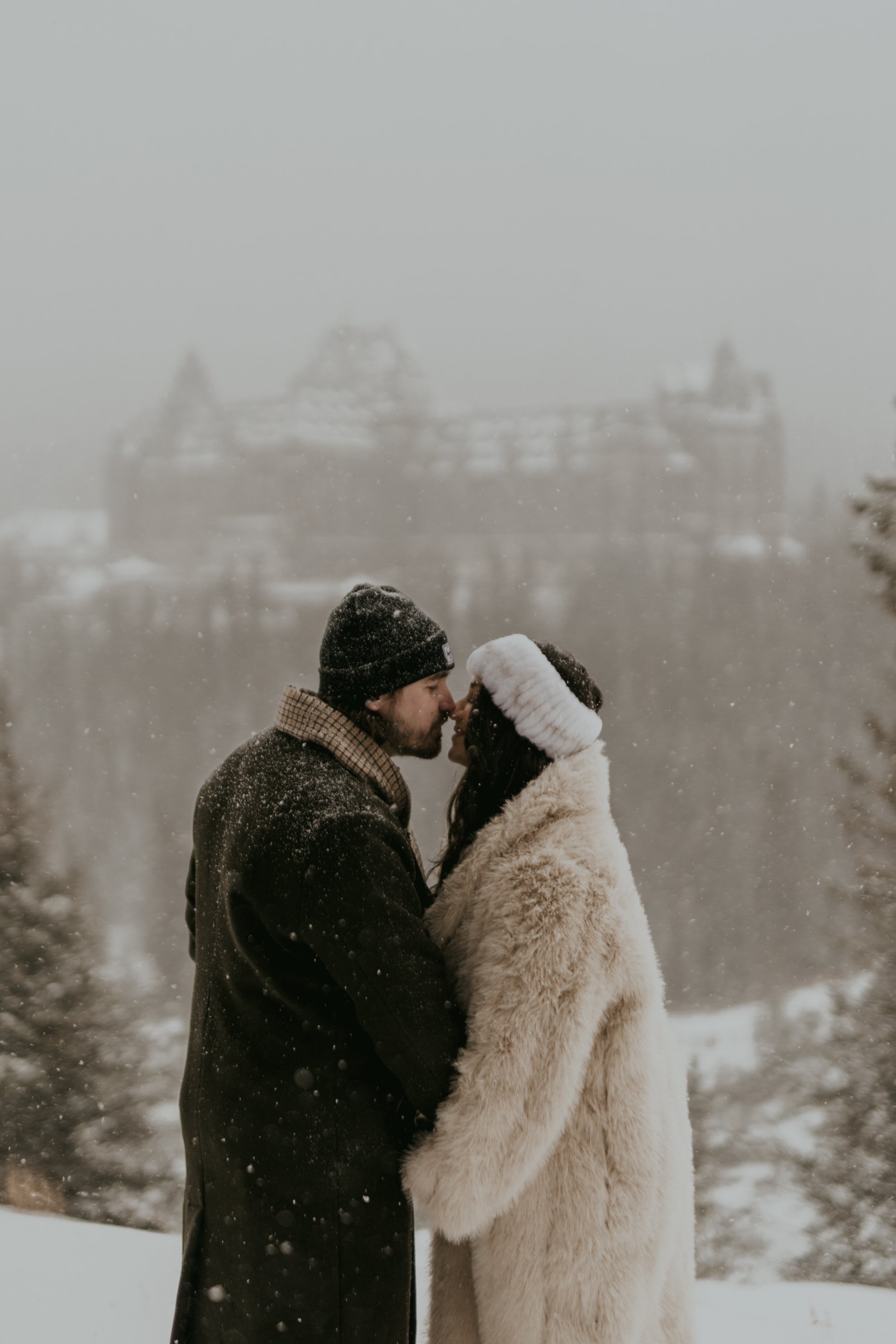 Calgary and Banff Maternity Photographer-71.jpg