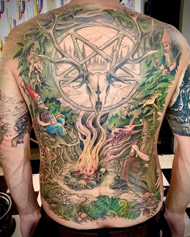 Back piece on our dear friend @leftysbeans by the talented @mjarpdx #backpiece #tattoo #tigerlilytattoo #tigerlily #tttism #portlandtattoo #pdxtattoo #pentagram #stayhome #quarantine #fuckcovid19 #supportsmallbusiness #supportstarvingartists