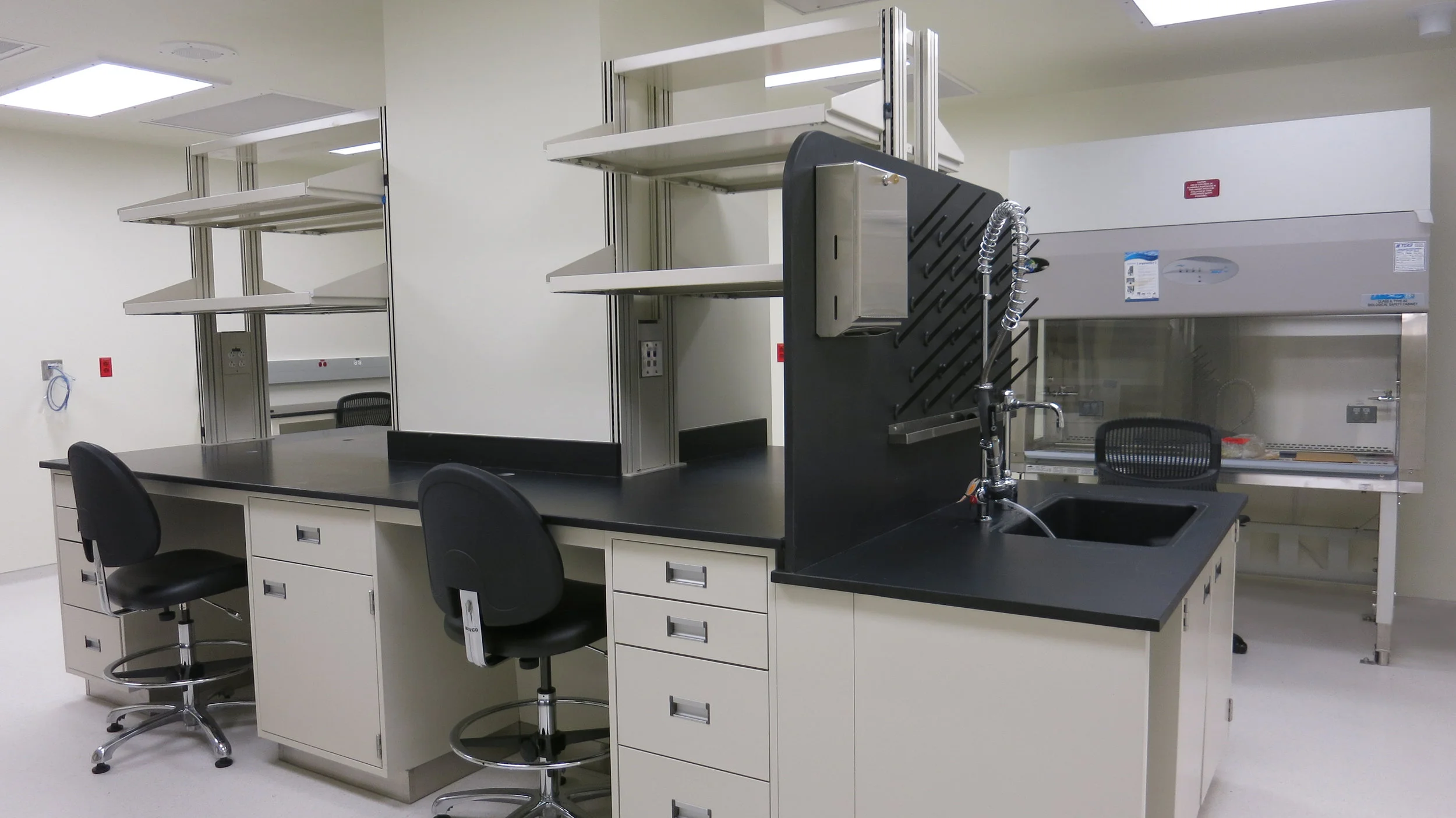 Stanford Hospital Cellular Therapeutics Laboratory Expansion & Remodel