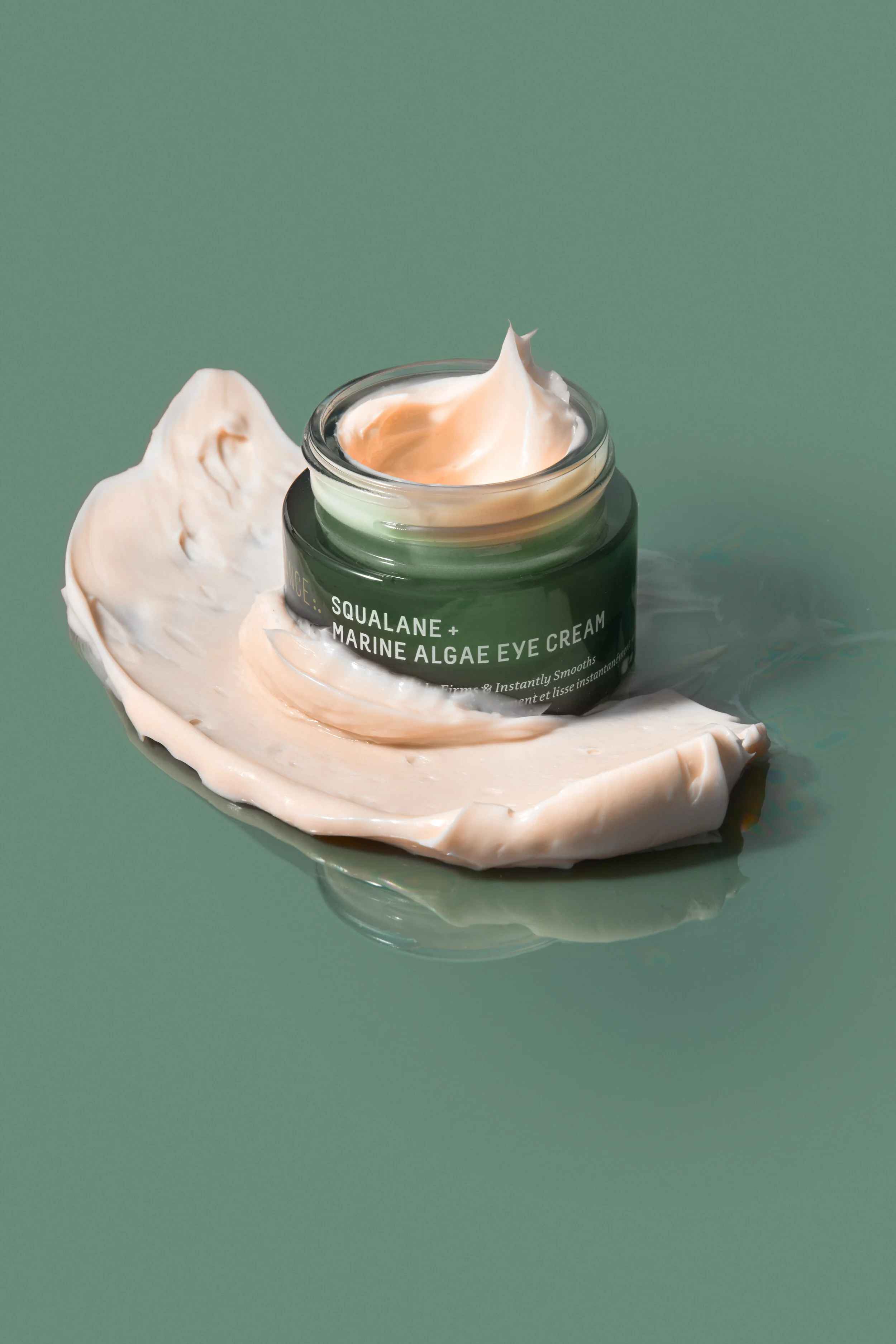 20_PH_ROM_SEP_FS-EYE-CREAM_PROD+TEXTURE (24)(2)_sRGB.jpg