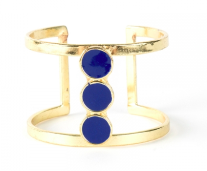 Mata Traders cuff.png
