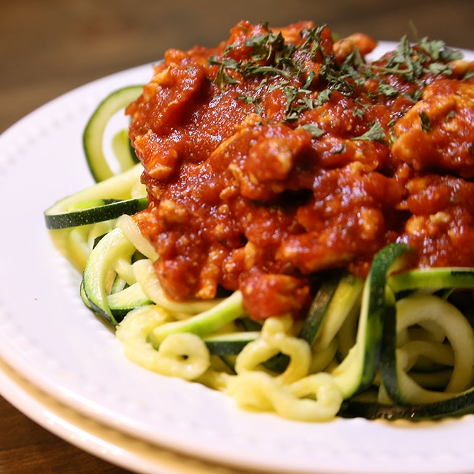 Zoodles with  Turkey Meat Sauce