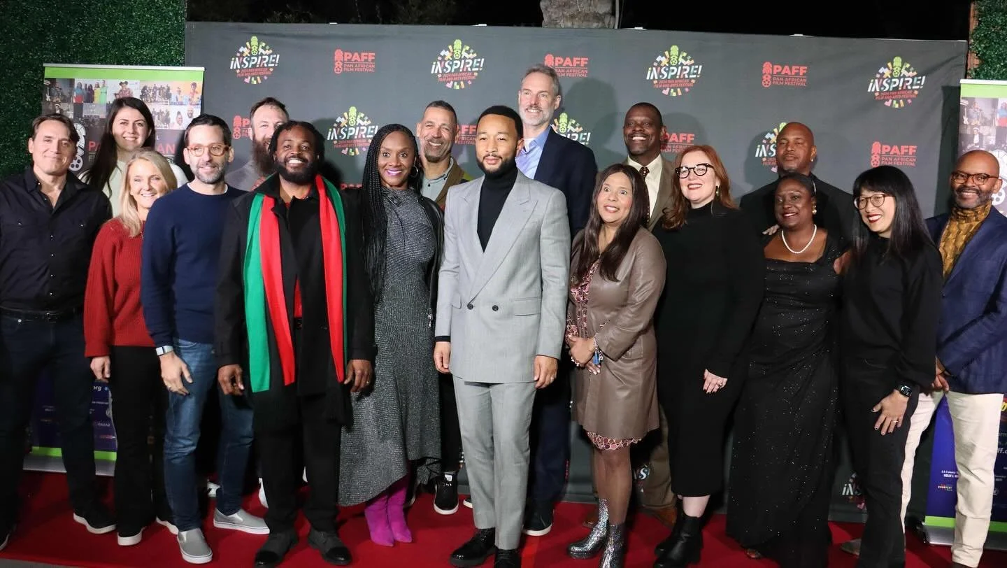 Official photos from @paffnow are in! Even if we are all looking at different cameras 😂🙃🤩

Tremendous thank you to @johnlegend for taking time to present such a heartfelt introduction on behalf of @getlifted and our original partners @wayfarerstud