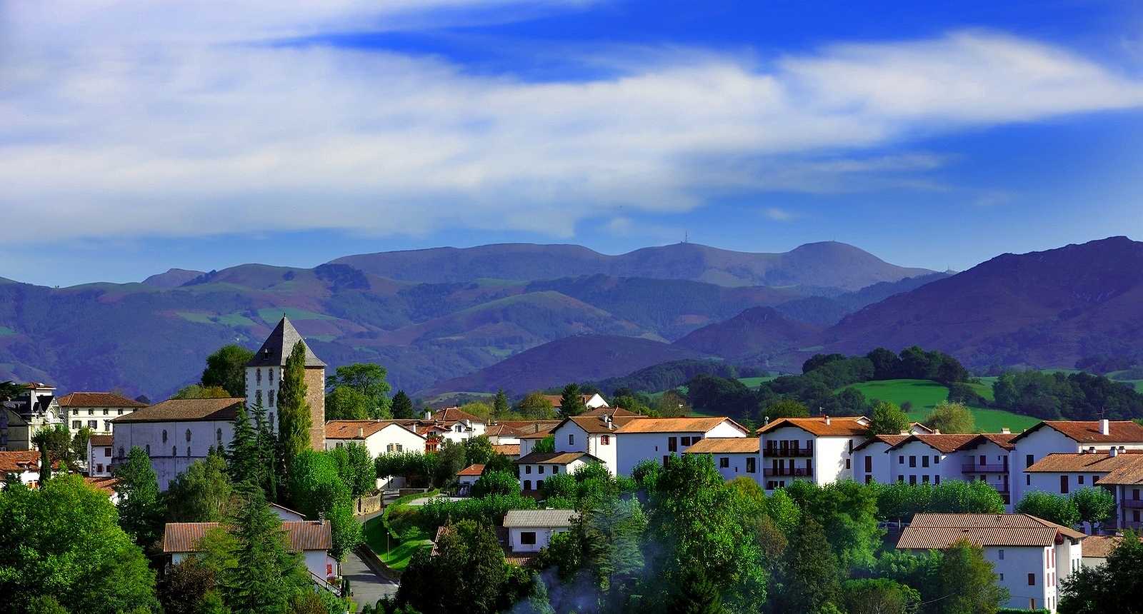 Sare, Basque village