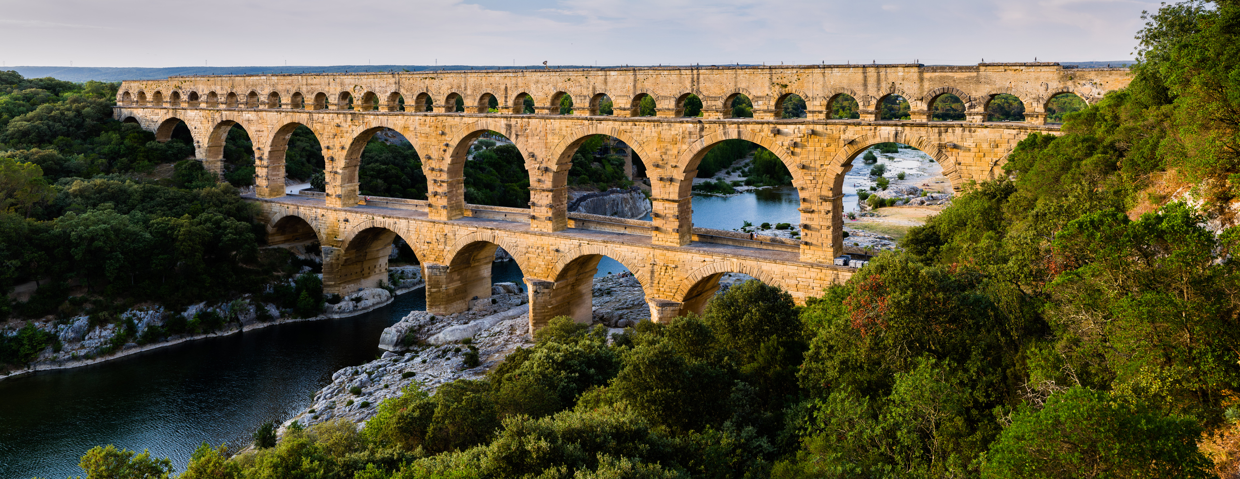 Provence Riviera - Pont_du_Gard.jpg