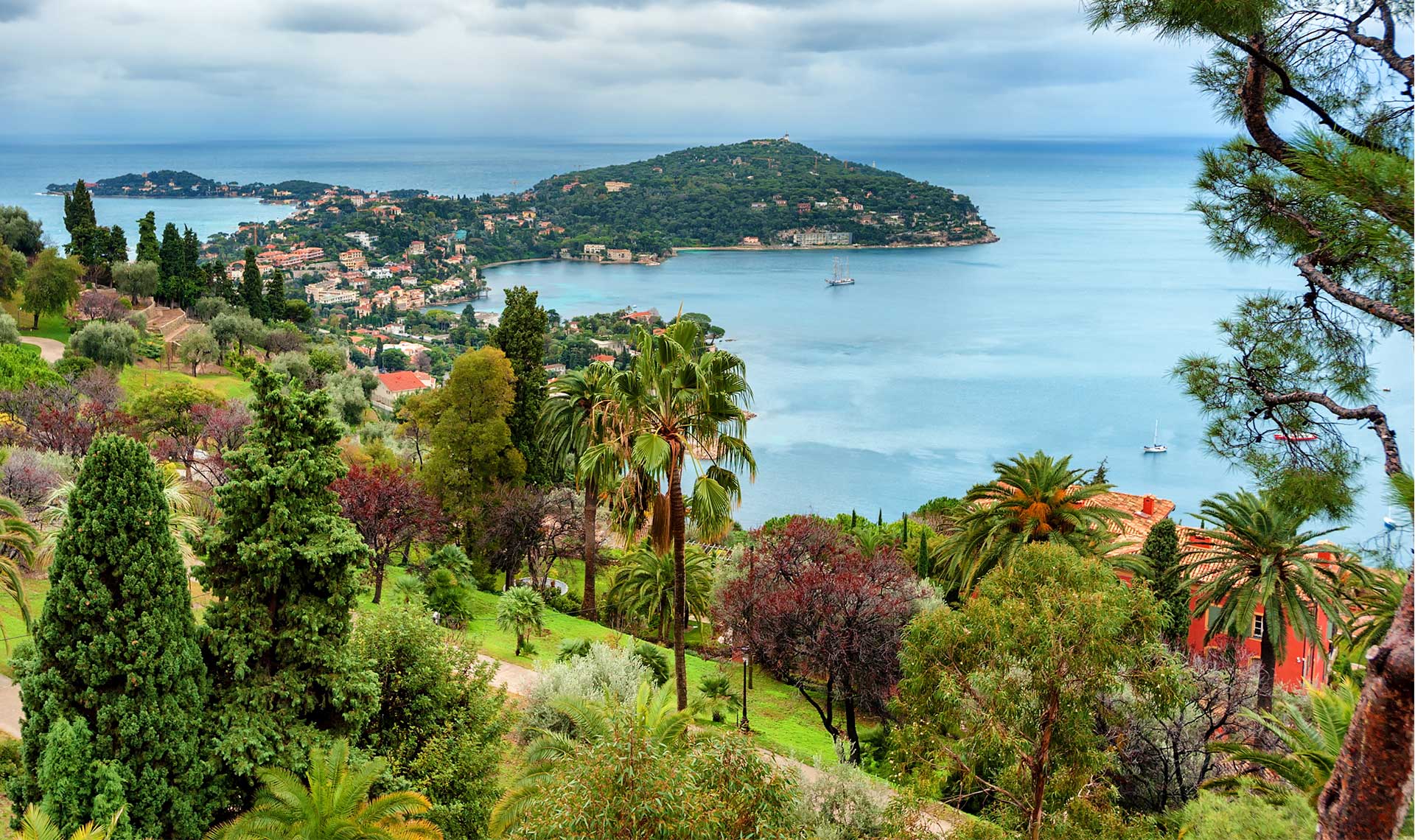 Riviera - France-Cote-De-Azur-Universal.jpg