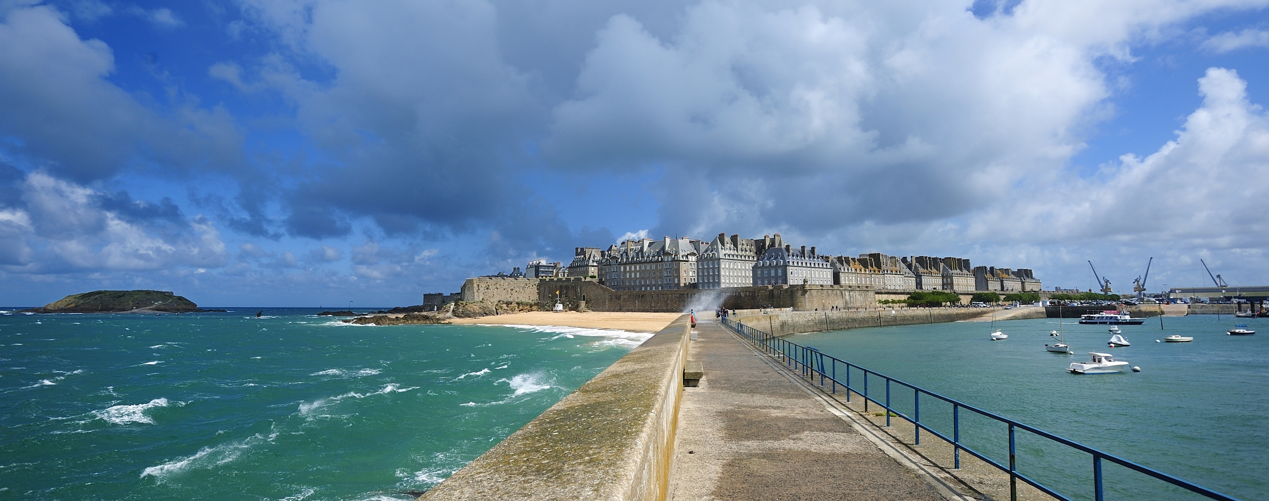 Brittany - Saint-Malo_Le_Mole_yannick-le-gal.jpg