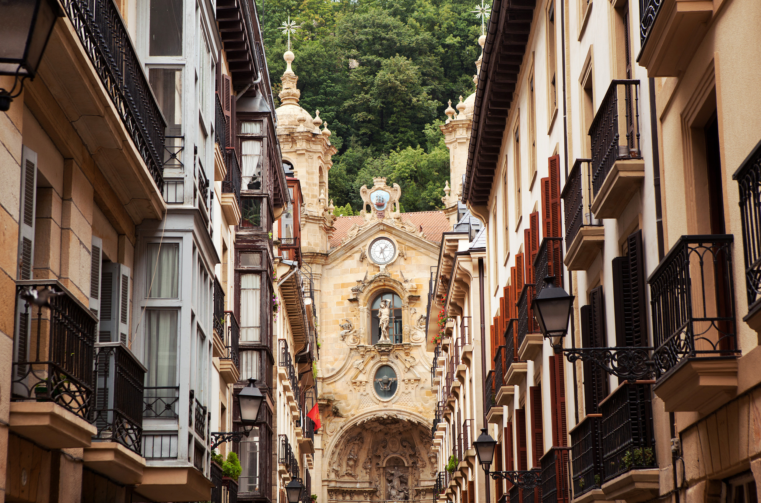 Basque Country - San Sebastian - Church in old town.jpg