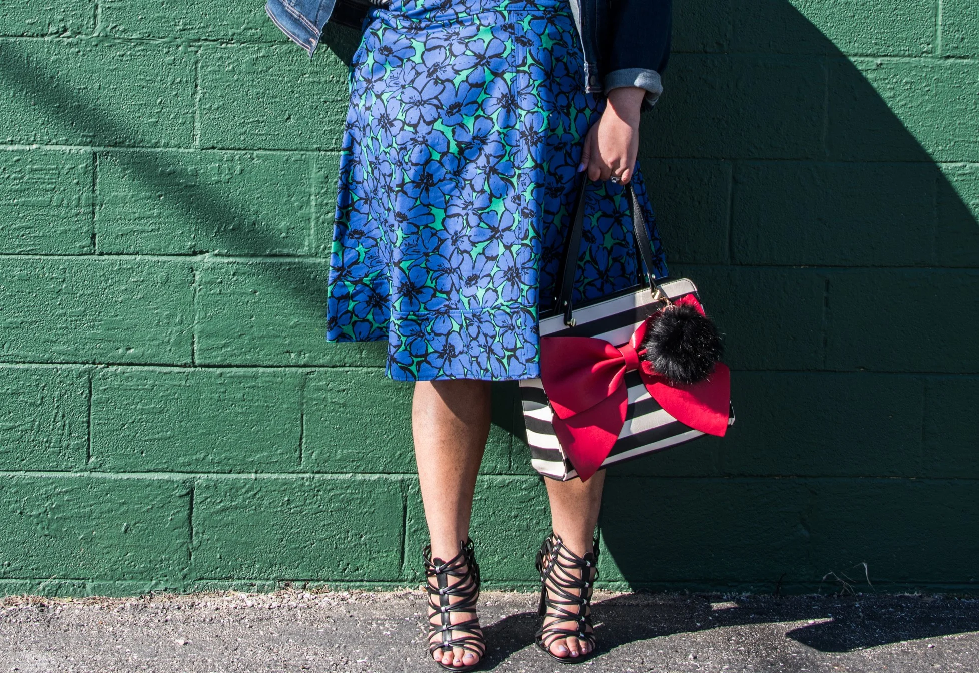 CLICK THE PIC TO SHOP THE SKIRT :)  photo: Vanessa Soto Photography