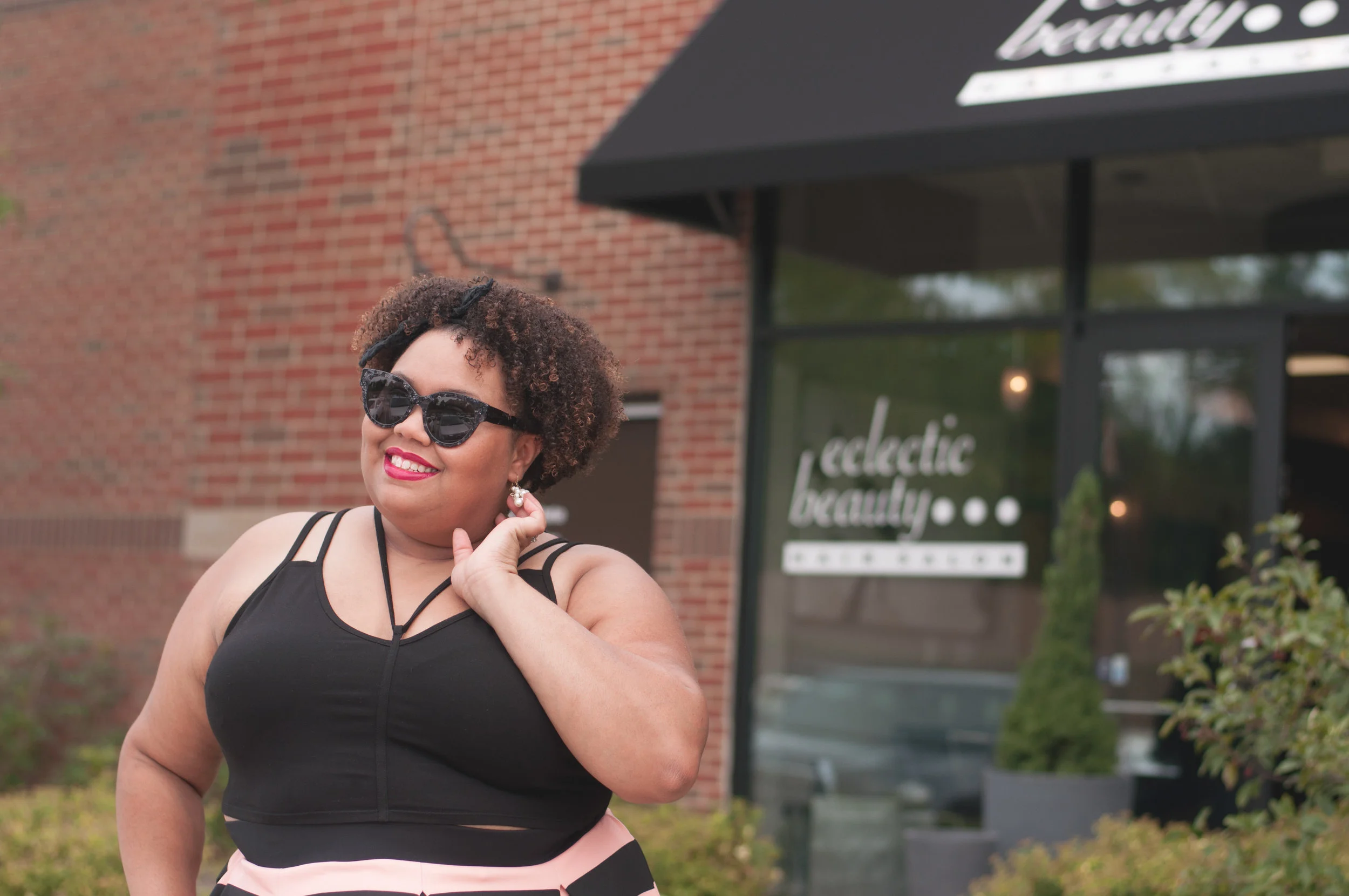 Crop Toppin, Lips Poppin