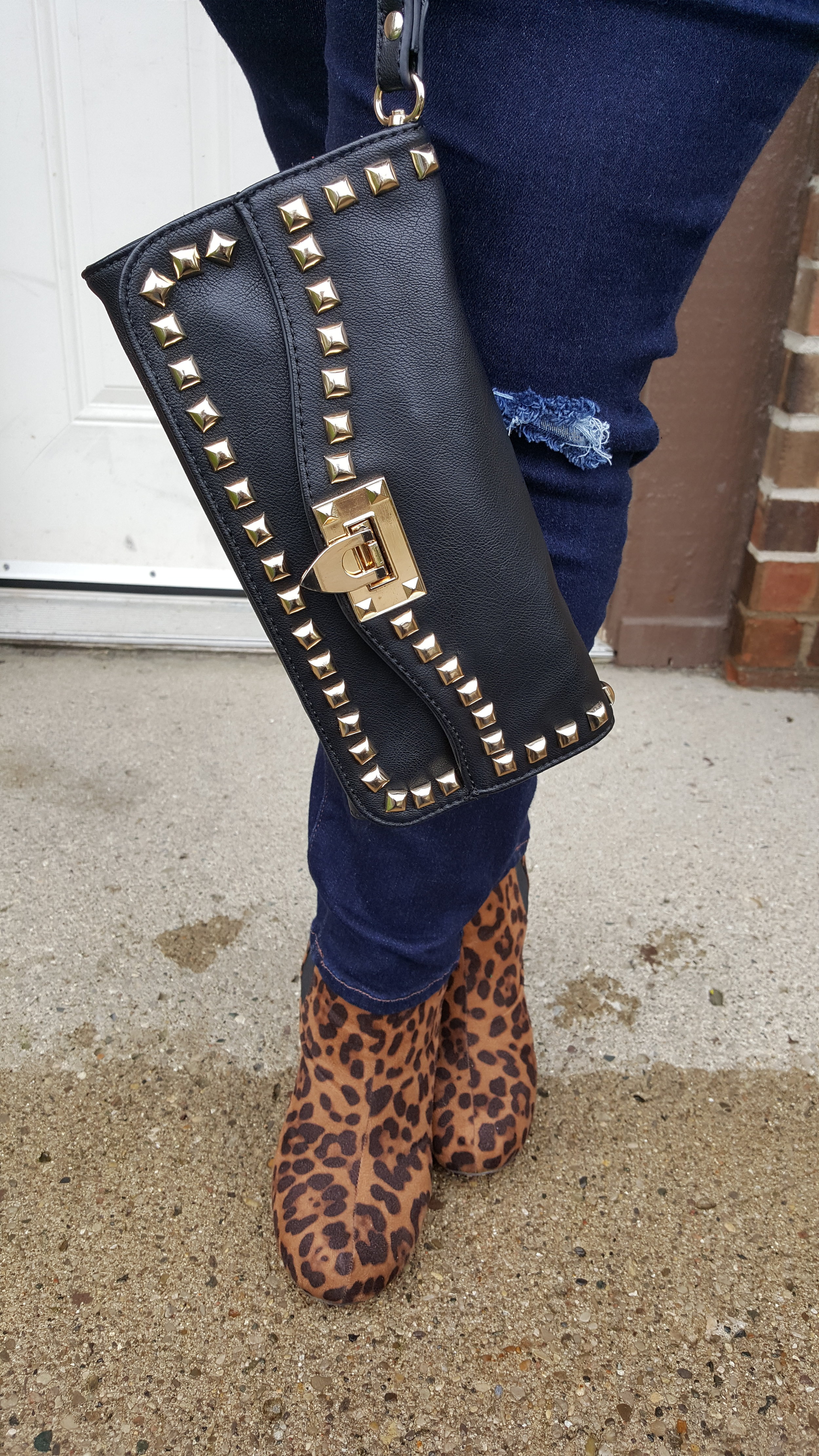 We all have a little Rocker Chic in us...use your accessories to help you bring it out!