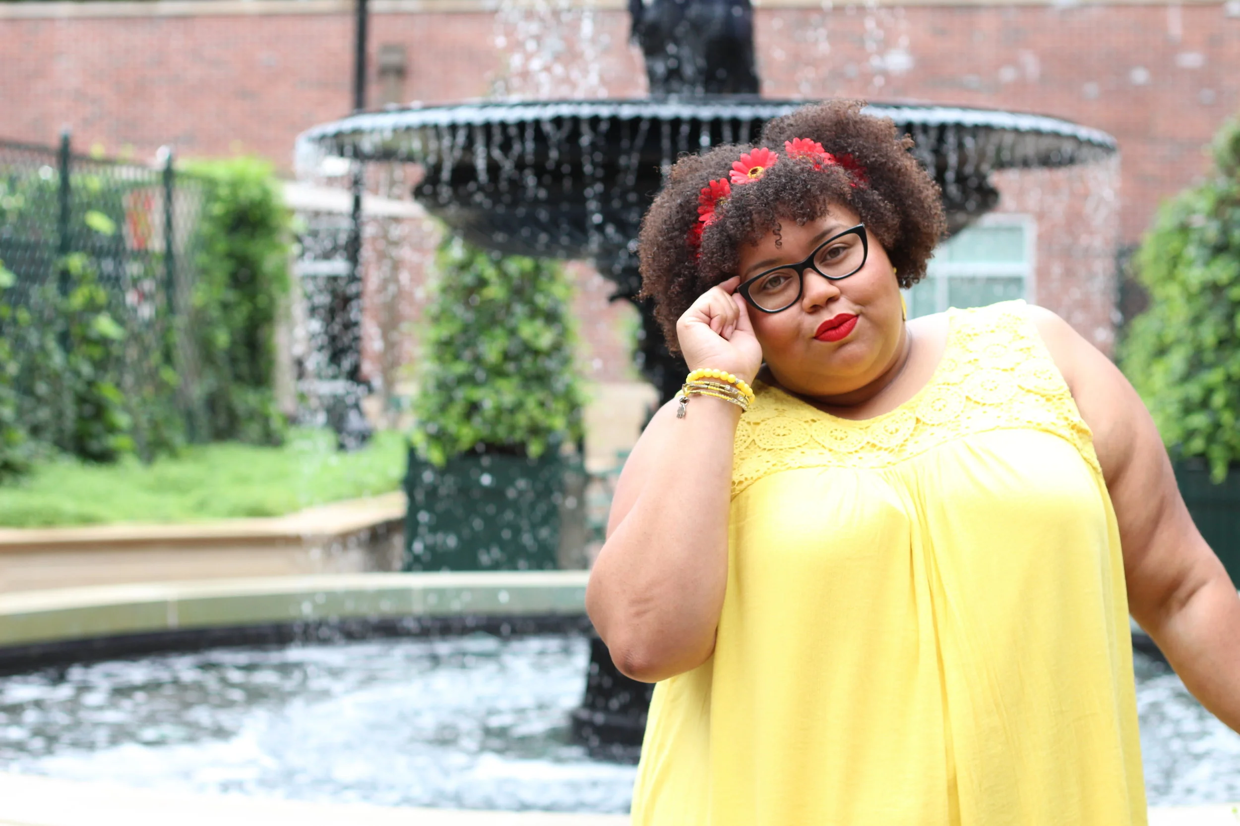 Heyyyy #DiaArmy! Show your arms in this easy breezy day dress!