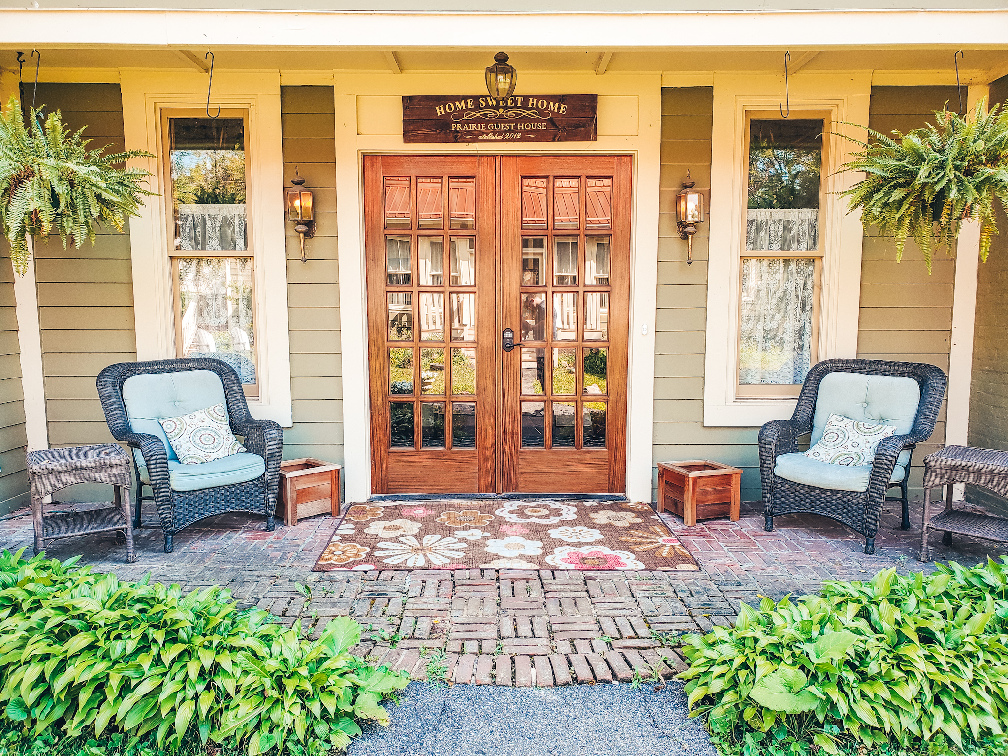 Entrance to the Prairie Guest House in Fishers, Indiana.