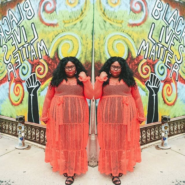 Black Woman Business Owner, wearing a Black Woman Designer, standing in front of a Black Lives Matter Mural, photographed by a Black Woman Photographer. There's never been a better reminder to crush it on this Monday. Be Inspired! 🙏🏽🖤🤎
.
.
.
.
#a