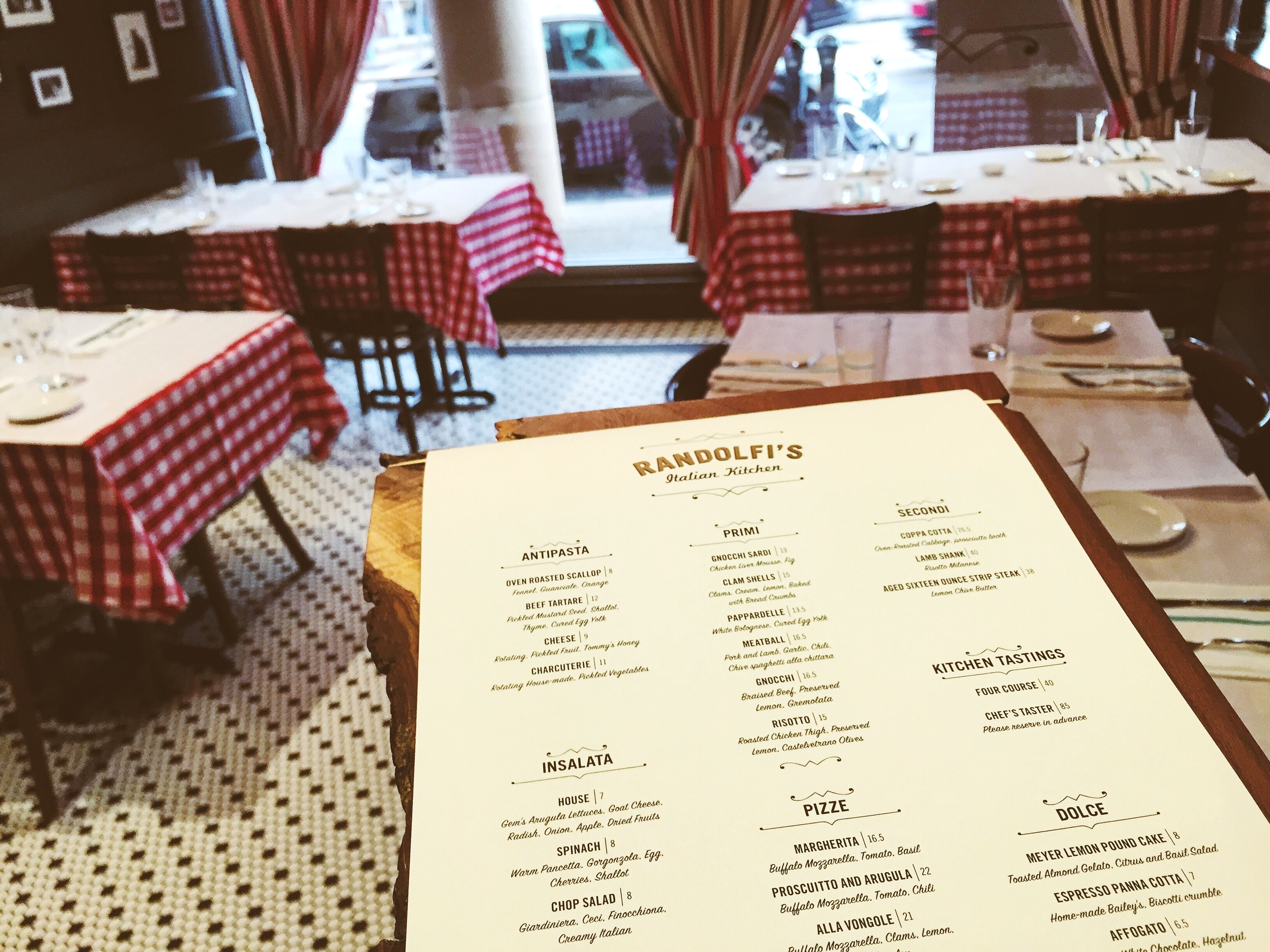 Randolfi's Menu Design