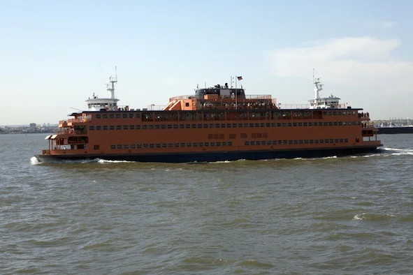 This double-ended ferry sails between the islands of Manhatten and Staten Island in New York in the United States of America. Getty images