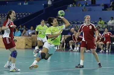 handballgirls.jpg