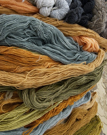 Plant, or natural, dyed yarns ©Getty Images