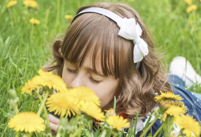 nose_smellflower_IS.jpg