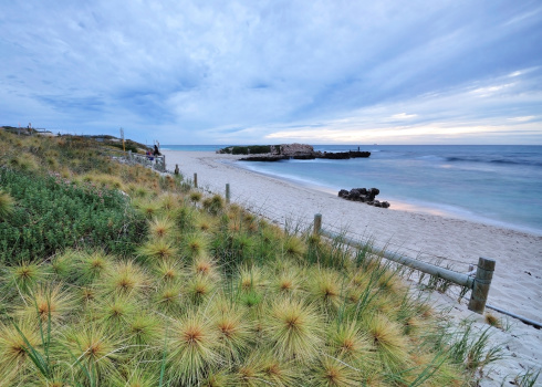 There are many fine beaches close to the city of Perth. © Getty Images