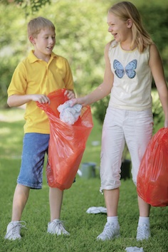 On Clean Up Australia day people of all ages clean up parks and creeks ©Getty Images