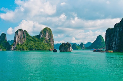 Rock islands in Halong Bay. Photo©iStock