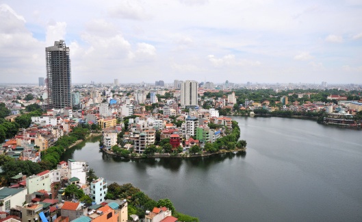 Hanoi beside the Red River. Photo:©iStock