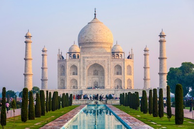 There are long queues of sightseers each day .©Getty Images