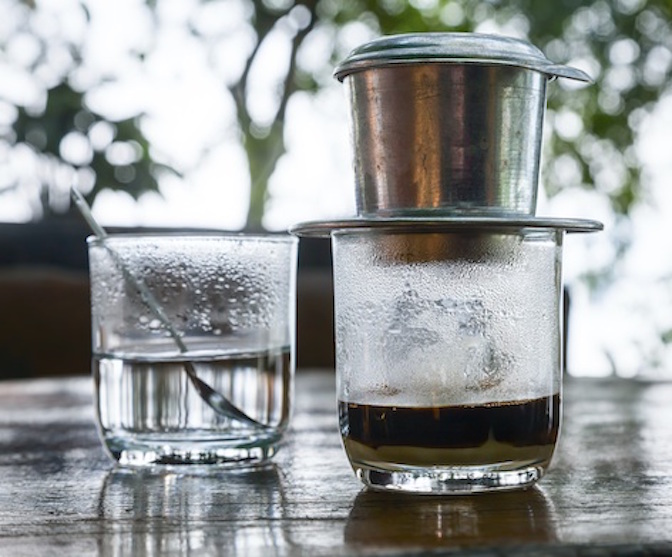 Hot black coffee .. Ca phe nong(cah feh nom)