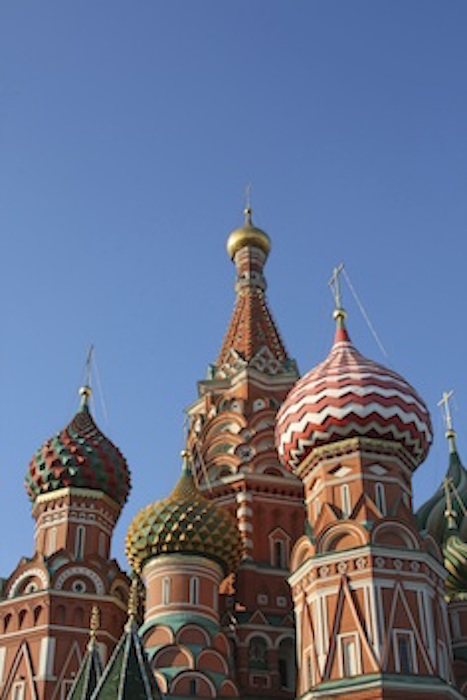 Russian cathedrals are famous for their very decorative 'onion' roofs. ©Getty Images