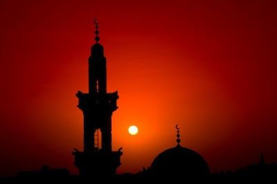 A mosque. The tall tower is called a minaret. Can you see the crescent moon on top of the minaret and the dome? Image ©Getty