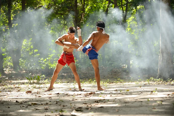 Muay Thai is also called 'kick boxing'. These Thai men are training. ©Getty