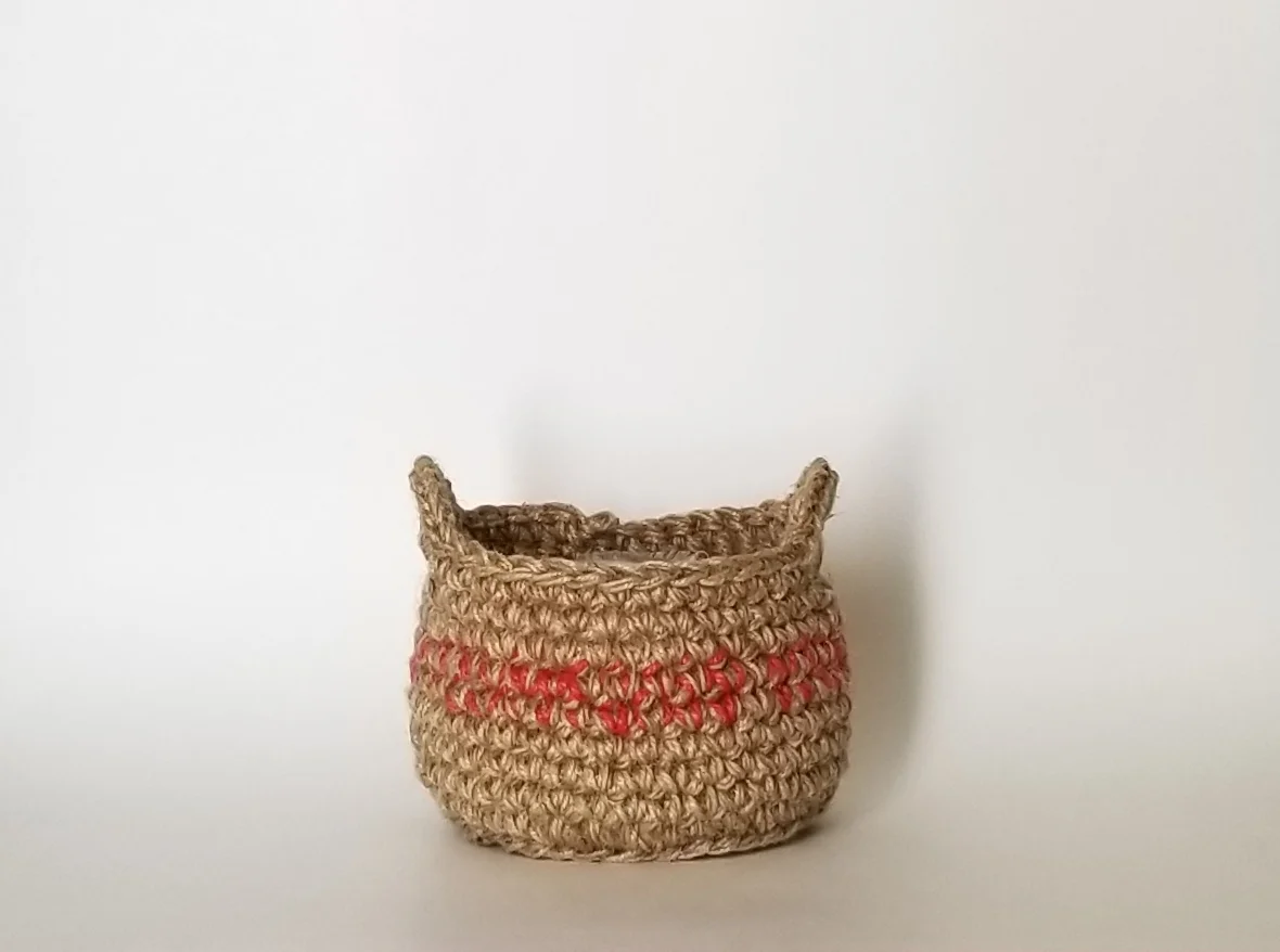 LKLYDesigns - Small Red w Handles i.jpg