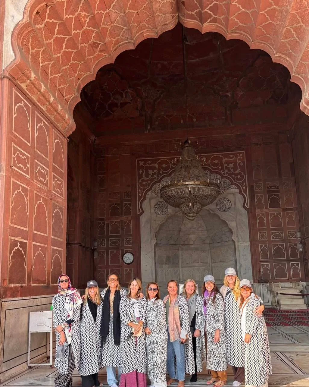 Old Delhi with our private North India group 🇮🇳
Jama Masjid, spice markets, and wandering the old streets.
Our street food tour is always a highlight 🌶️🍢
The craziness of Old Delhi is a total shock to the system... every single time..