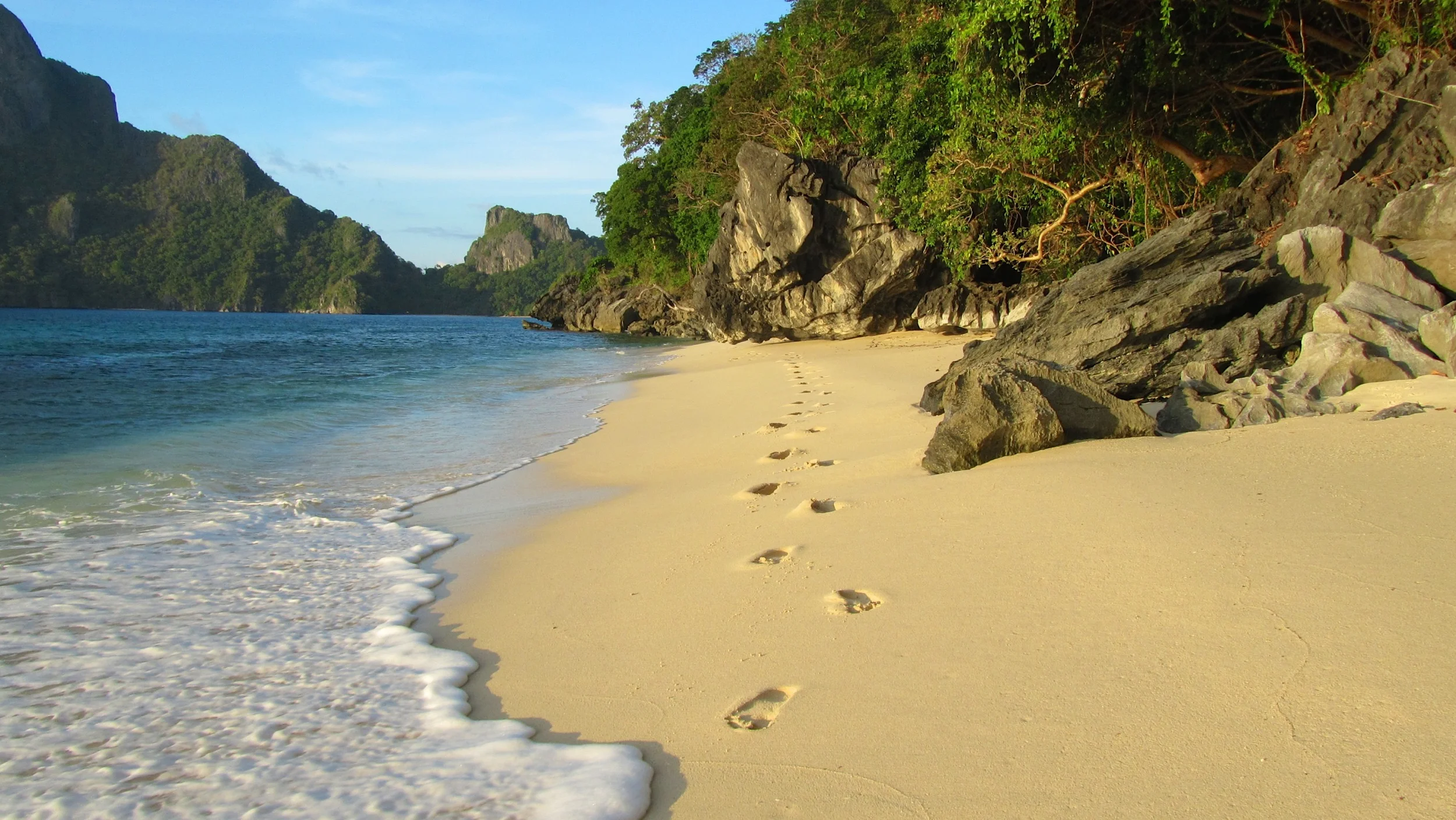 Case of the Mondays #18: Ipil Beach