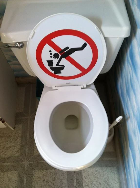 Funny Fridays #5: Diver’s Toilet