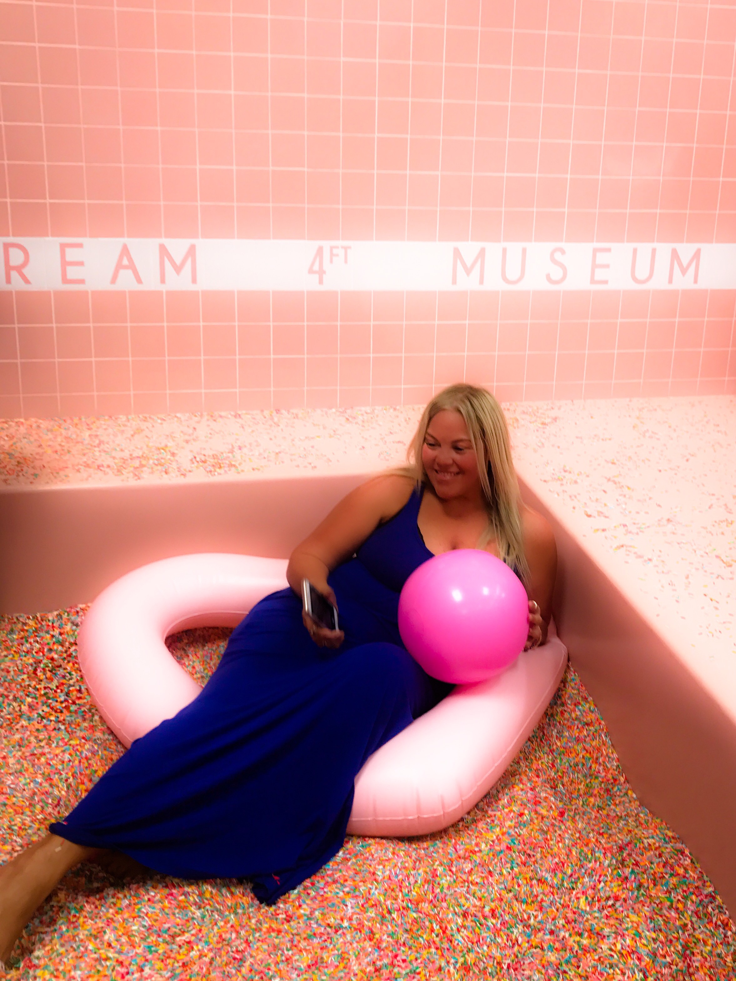 A KETO BLOGGER WALKS INTO THE MUSEUM OF ICE CREAM... by Jen Fisch via Keto In The City