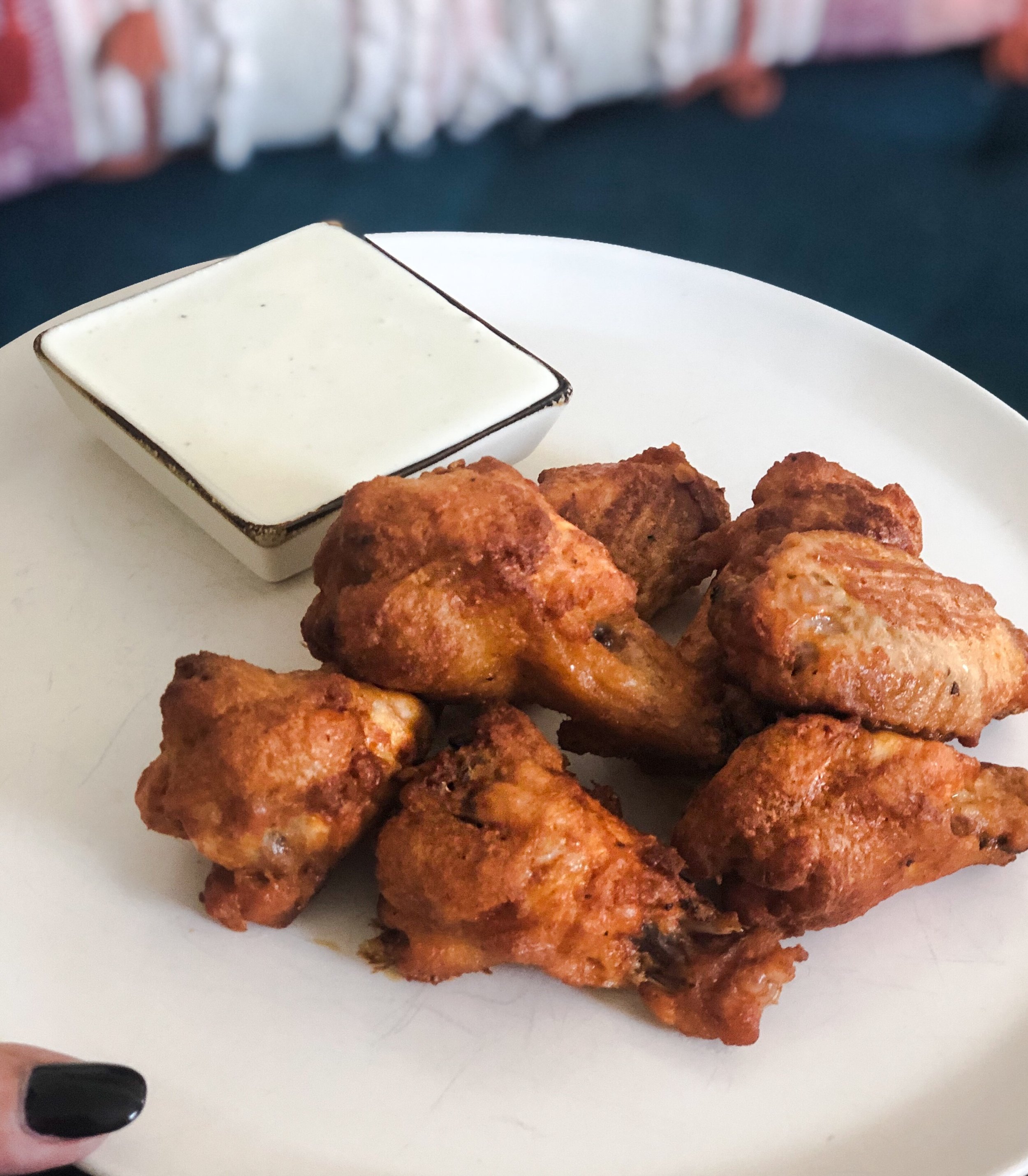 KETO RECIPE: EASY SLOW COOKER BUFFALO WINGS