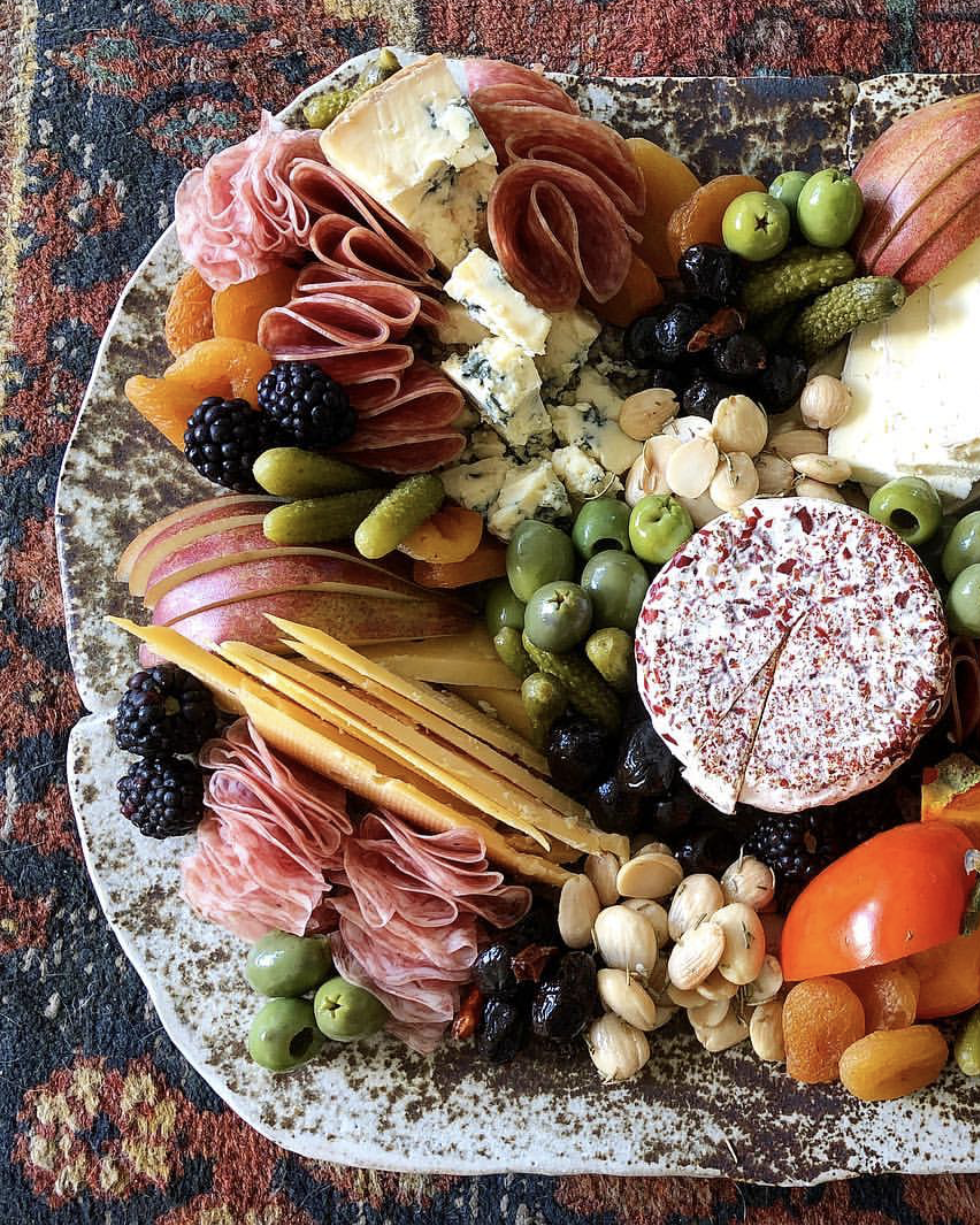 KETO HOLIDAY RECIPE ROUND UP! ALL OF YOUR FAVORITE KETO-FRIENDLY THANKSGIVING SIDES! 