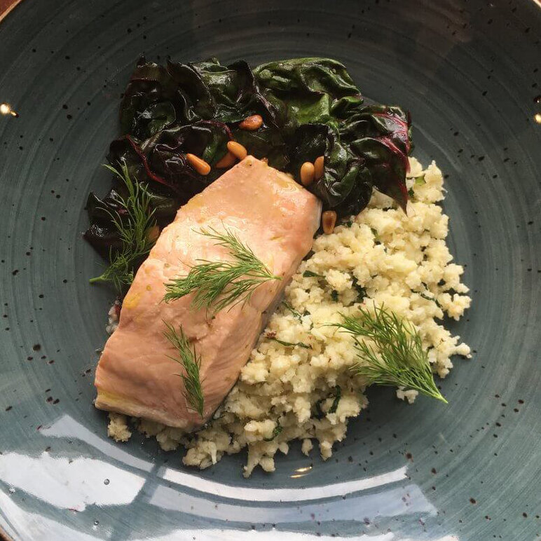 KETO+COOKING+WITH+CHEF+RUBEN+RAPETTI+_+POACHED+SALMON+WITH+CAULIFLOWER+“RISOTTO”+AND+SWISS+CHARD+by+Jen+Fisch+via+Keto+In+The+City.jpg