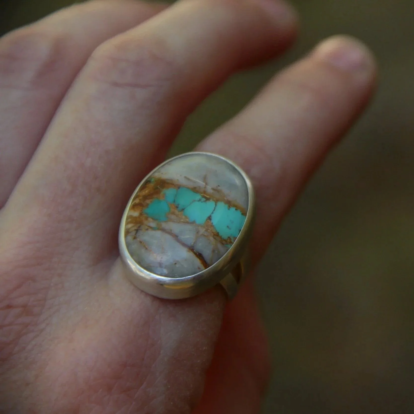Royston Ribbon turquoise ring