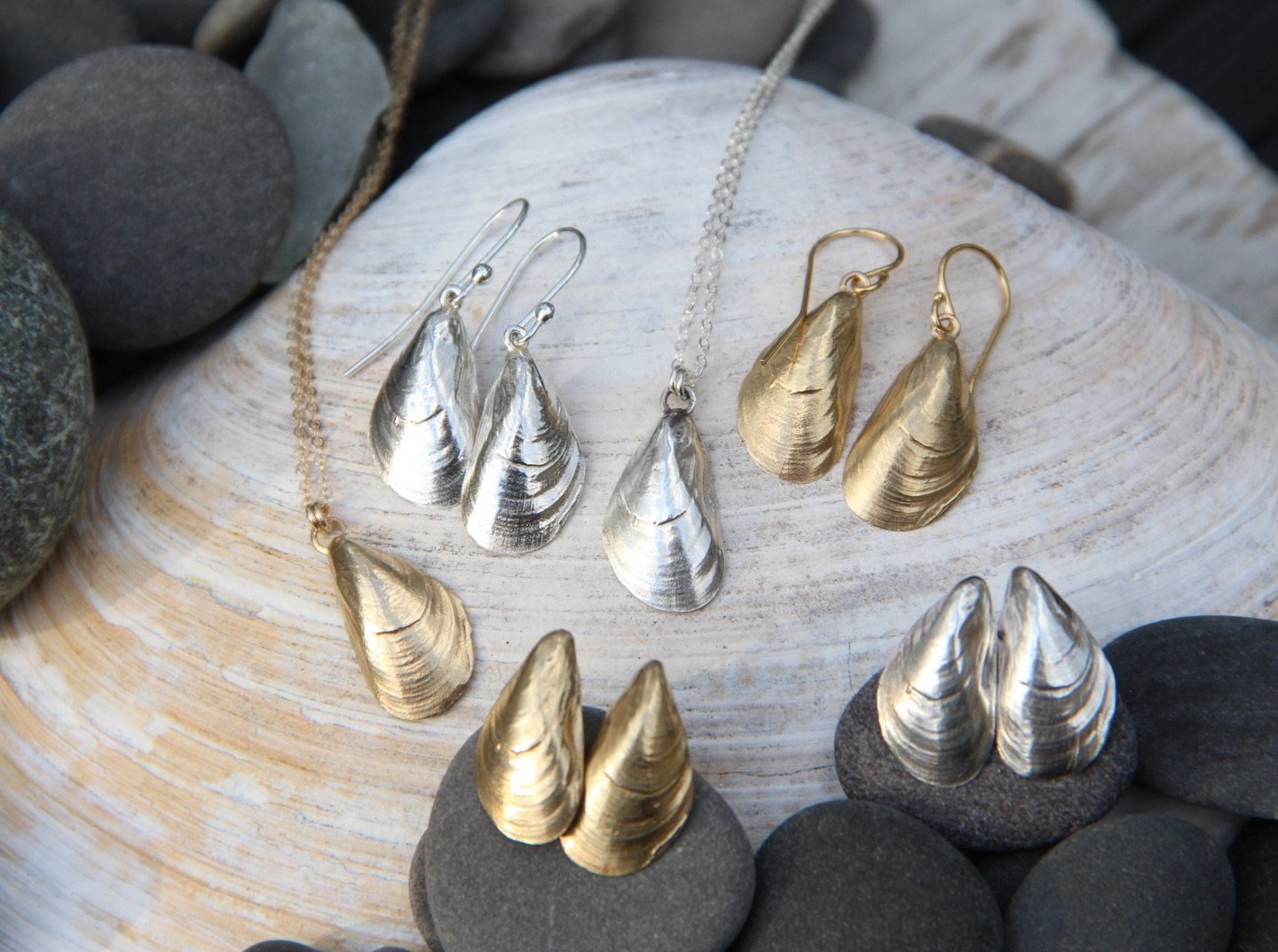 !! UPDATE !! The release of my Coastal Collection has been pushed from Thursday 5/7 to Tuesday 5/12..

I always try so hard to follow through with the deadlines I set for myself&hellip;but alas&hellip;life had other plans for me this week🤦&zwj;♀️ 


