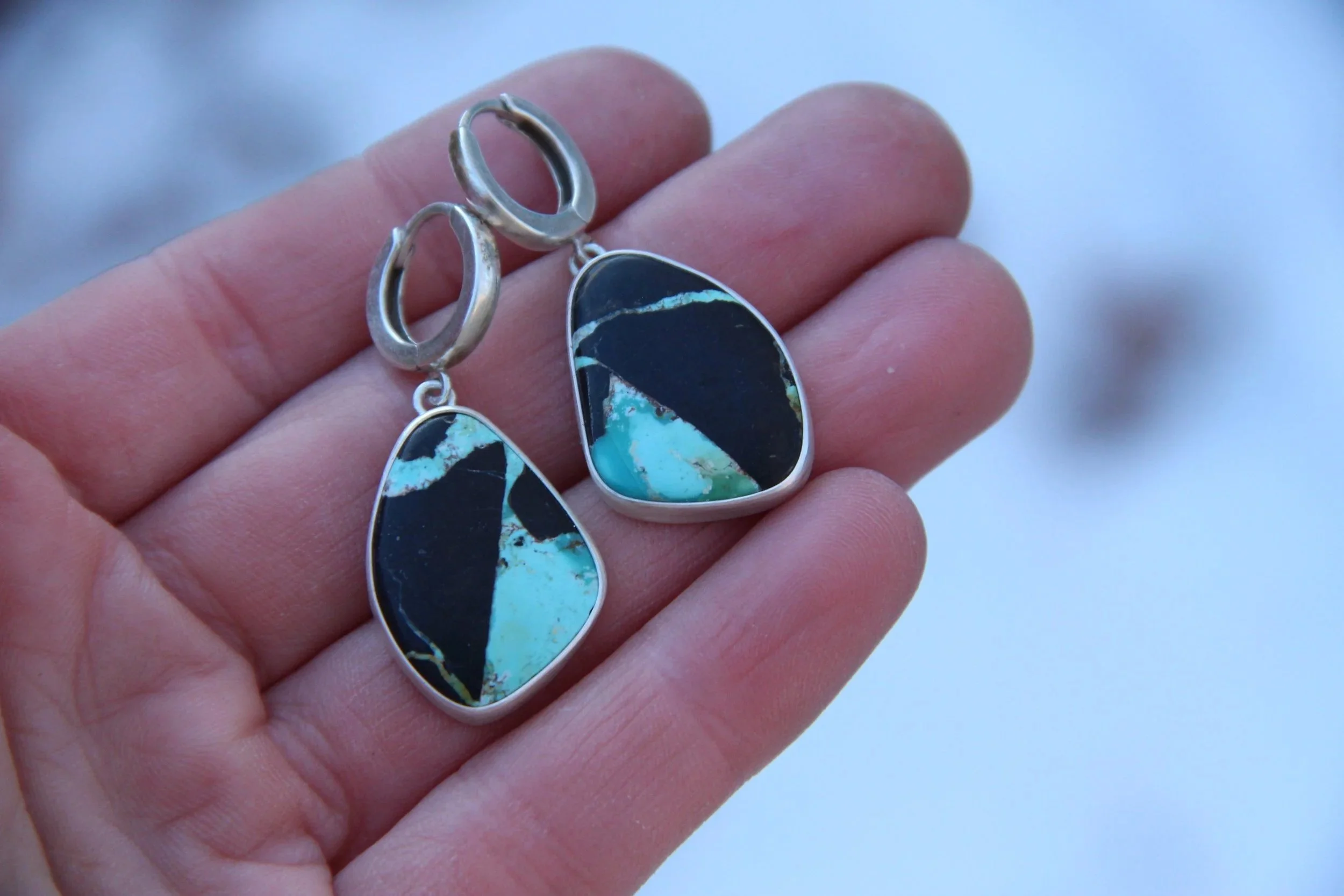 Black Jack Huggie Hoops