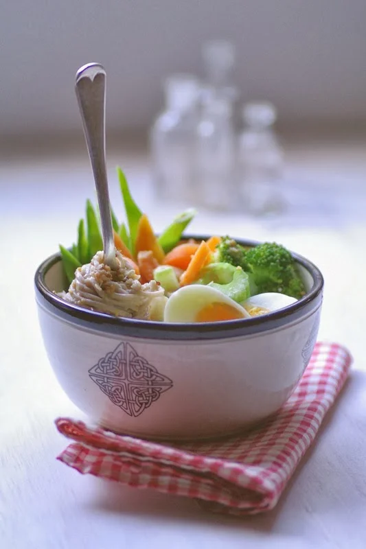 Elegant Everyday Eating:  Peanut Noodle Salad