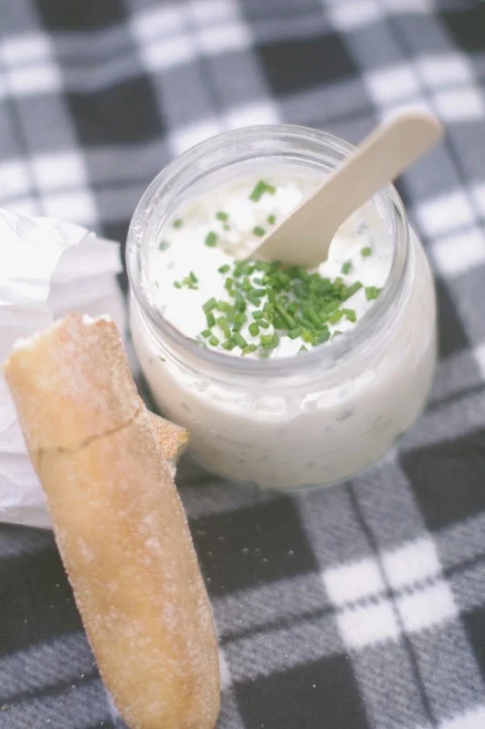 What to Take to a French Picnic ?