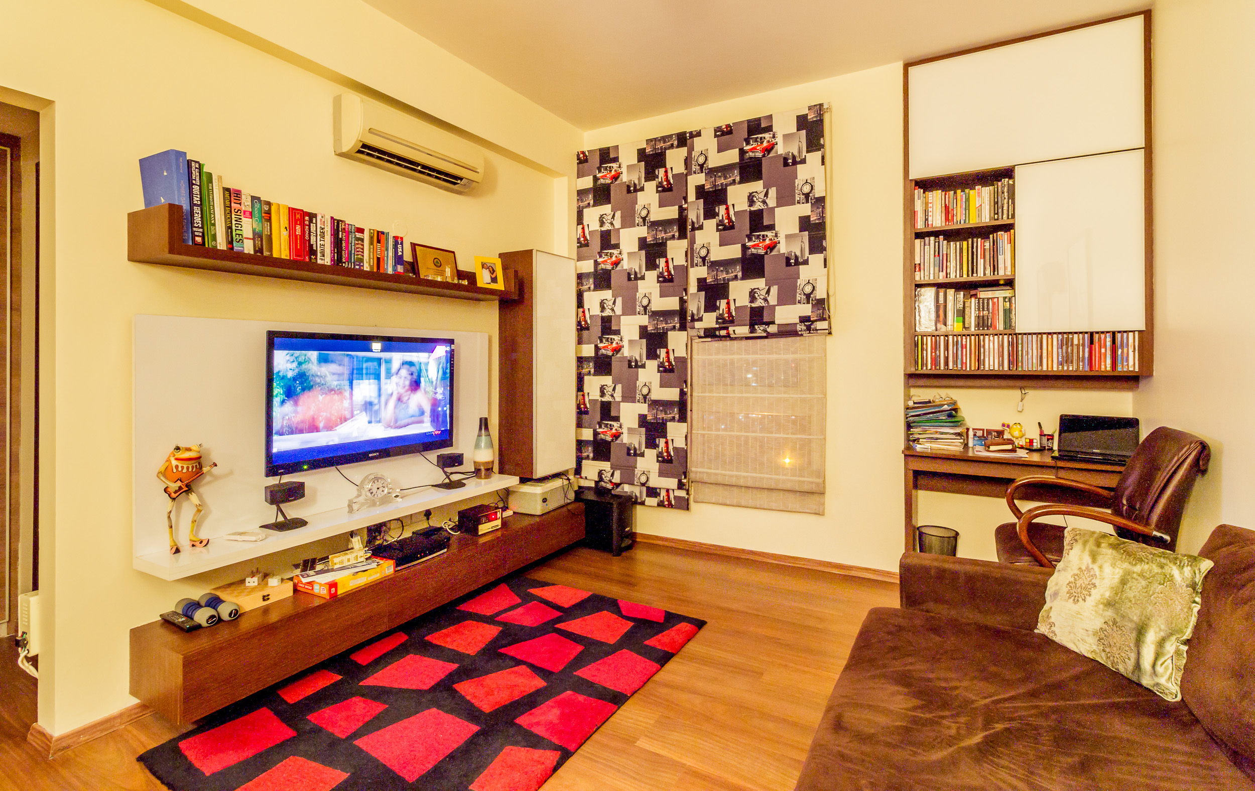 Study-Entertainment Room View 1.jpg