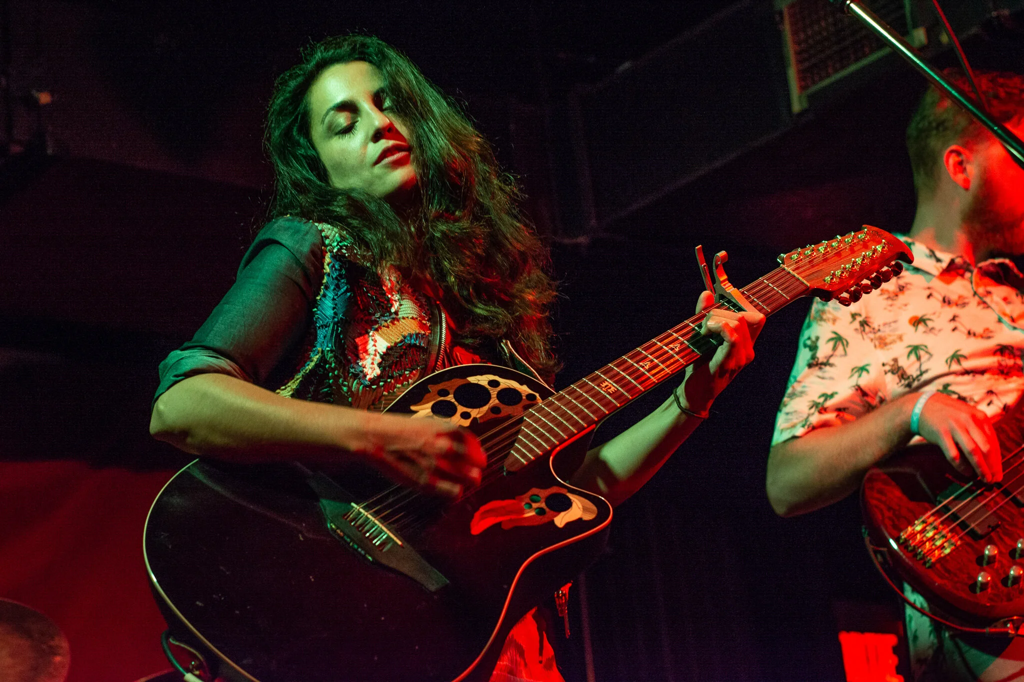 Naghmeh_And_The_Southern_Shores__Petit_Campus_MTL_Folk_Rock_4.jpg