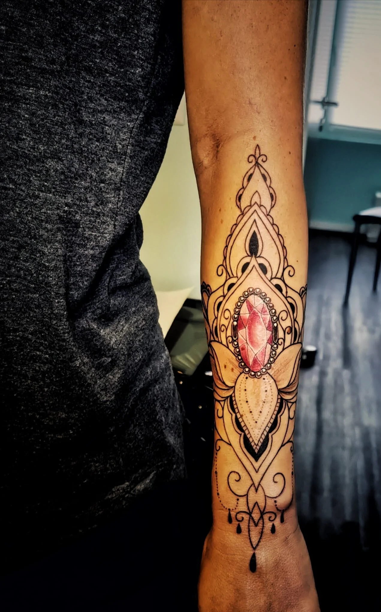 Mandala Dotwork.jpeg