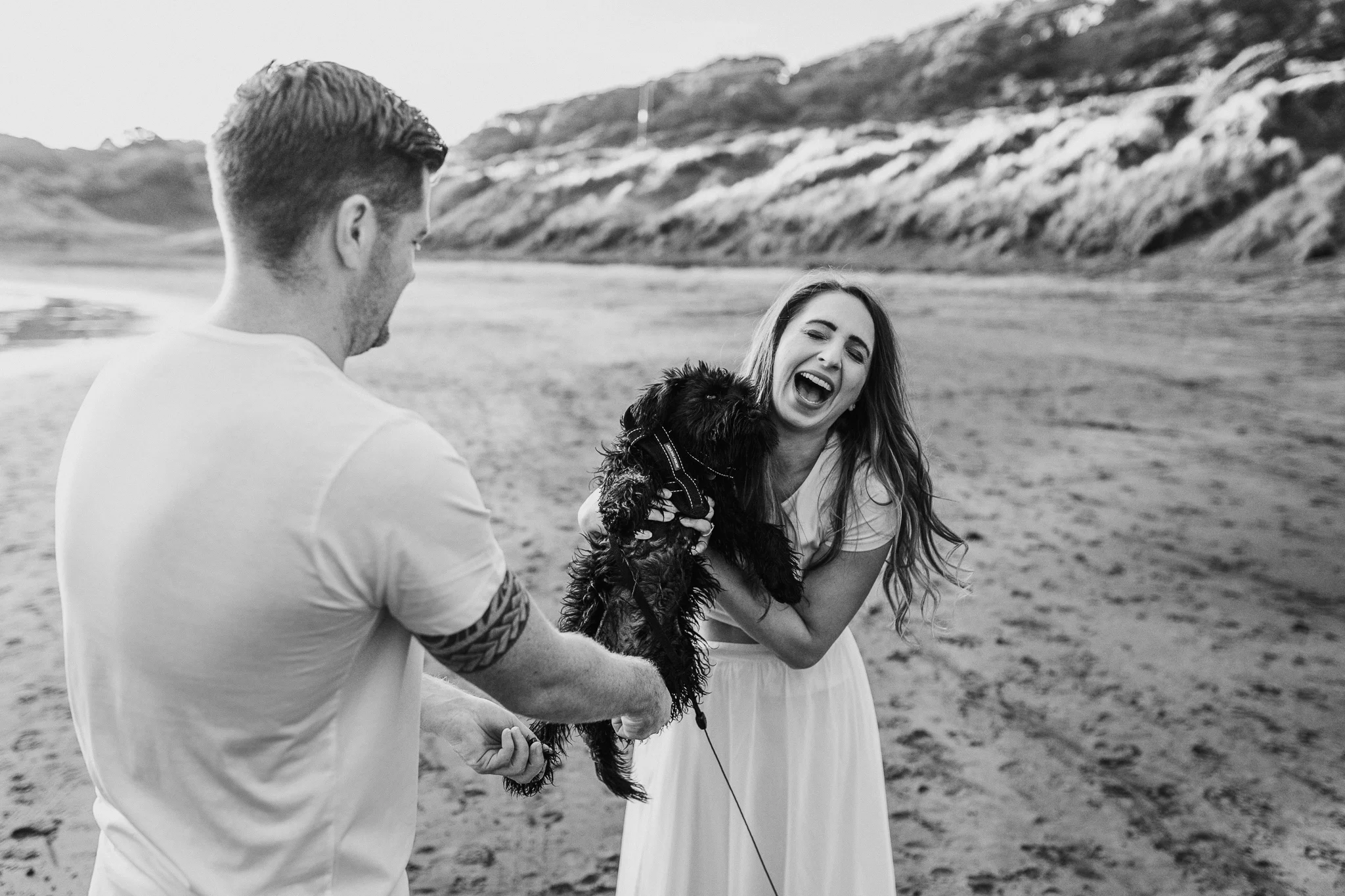 New Zealand - Auckland Wedding Photographer - Engagement - Bethells Beach - Alexandra & Lee - Love, the wild & epic tales