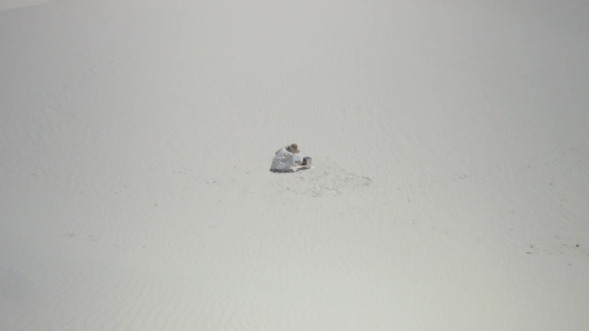 April 2017. Field work in White Sands, New Mexico, USA. 